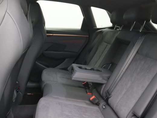 CUPRA Terramar 1.5 TSI e-Hybrid Business 204PK DSG Pano-Schuifdak, Trekhaak, 20" LM Velgen, Memorystoel, Keyless... ActivLease financial lease