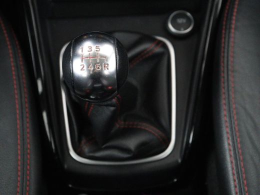 Ford EcoSport 1.0 EcoBoost ST-Line | Stoel & stuurverwarming | Camera | Leder/Alcantara | Navigatie | Dodehoek ... ActivLease financial lease