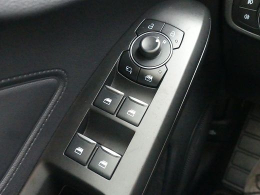 Ford Focus 1.0 EcoBoost Hybrid 155PK ST Line X | PANORAMADAK | STOEL+STUUR+VOORRUITVERWARMING | ADAPTIEVE CR... ActivLease financial lease