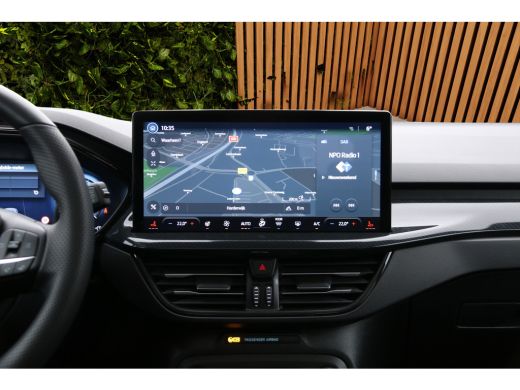 Ford Focus 1.0 EcoBoost Hybrid ST Line X | B&O audio | Panoramadak | Adaptive Cruise | BLIS | Stuur/stoelver... ActivLease financial lease