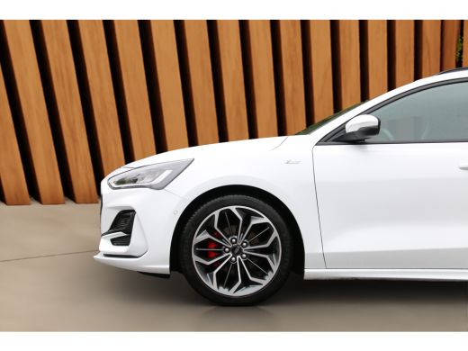 Ford Focus 1.0 EcoBoost Hybrid ST Line X | B&O audio | Panoramadak | Adaptive Cruise | BLIS | Stuur/stoelver... ActivLease financial lease