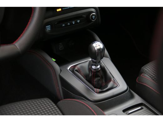 Ford Focus 1.0 EcoBoost Hybrid ST Line X | Navi | Adapt. Cruise | B&O | Stuur/stoelverw. | Pano | 18'' ActivLease financial lease