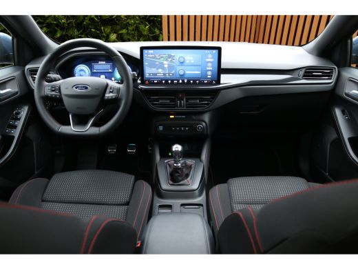 Ford Focus 1.0 EcoBoost Hybrid ST Line X | Navi | Adapt. Cruise | B&O | Stuur/stoelverw. | Pano | 18'' ActivLease financial lease