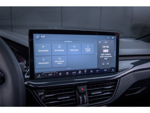 Ford Focus 1.0 EcoBoost Hybrid ST Line X | Pano-dak | Adapt. Cruise | B&O audio | AGR-stoel | Camera | Winte... ActivLease financial lease