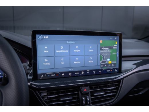 Ford Focus 1.0 EcoBoost Hybrid ST Line X | Pano-dak | Adapt. Cruise | B&O audio | AGR-stoel | Camera | Winte... ActivLease financial lease