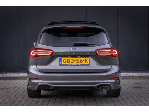 Ford Focus 1.0 EcoBoost Hybrid ST Line X | Pano-dak | Adapt. Cruise | B&O audio | AGR-stoel | Camera | Winte... ActivLease financial lease