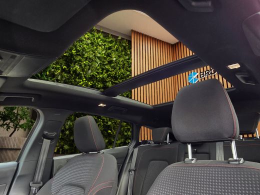 Ford Focus 1.0 EcoBoost Hybrid ST Line X | Panoramadak | B&O audio | Camera | Adaptive Cruise | Stuur/stoelv... ActivLease financial lease