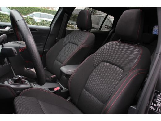 Ford Focus 1.0 EcoBoost Hybrid ST Line X | VOL! | PANO DAK | AGR ZETEL | B&O AUDIO | ADAPTIVE CRUISE | CAMER... ActivLease financial lease