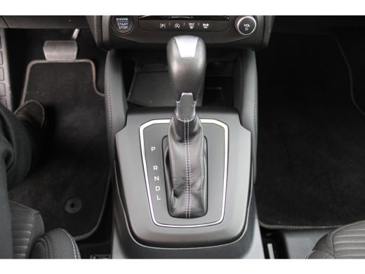 Ford Focus 1.0 EcoBoost Hybrid Titanium X | Achteruitrijcamera | Cruise Control | Voorstoelen Verwarmd | Ver... ActivLease financial lease