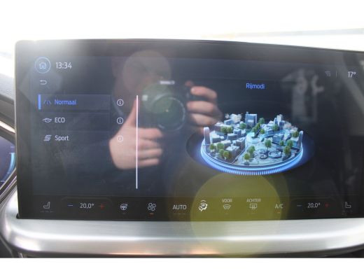 Ford Focus 1.0 EcoBoost Hybrid Titanium X | Achteruitrijcamera | Cruise Control | Voorstoelen Verwarmd | Ver... ActivLease financial lease