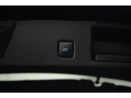 Ford Kuga 2.5 PHEV ST-Line X | Black-Pack | AGR-Stoelen | Wegklap Trekhaak | Pano-dak | B&O audio | Standka... ActivLease financial lease