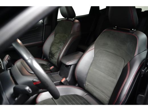 Ford Kuga 2.5 PHEV ST-Line X | Black-Pack | AGR-Stoelen | Wegklap Trekhaak | Pano-dak | B&O audio | Standka... ActivLease financial lease