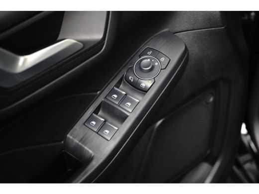 Ford Kuga 2.5 PHEV ST-Line X | Black-Pack | AGR-Stoelen | Wegklap Trekhaak | Pano-dak | B&O audio | Standka... ActivLease financial lease