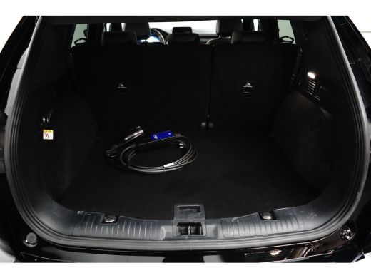 Ford Kuga 2.5 PHEV ST-Line X | Black-Pack | AGR-Stoelen | Wegklap Trekhaak | Pano-dak | B&O audio | Standka... ActivLease financial lease