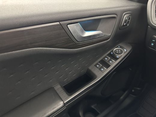 Ford Kuga 2.5 PHEV Vignale (Plug-In) (INCL-BTW) Aut. *HEAD-UP | LEATHER | DIGI-COCKPIT | FULL-LED | KEYLESS... ActivLease financial lease