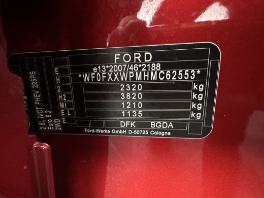 Ford Kuga 2.5 PHEV Vignale (Plug-In) (INCL-BTW) Aut. *LEATHER | DIGI-COCKPIT | FULL-LED | KEYLESS | CAMERA ... ActivLease financial lease