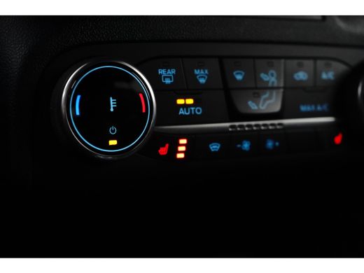 Ford Kuga Plug-In Hybrid Graphite Tech Edition 225pk | Driver Assistance Pack | Technology Pack | Winter Pa... ActivLease financial lease