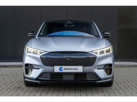 Ford Mustang Mach-E Mach-E GT Extended AWD 98 kWh | Pano-dak | 360 Camera | B&O audio | Standkachel | Elektrische Kle... ActivLease financial lease