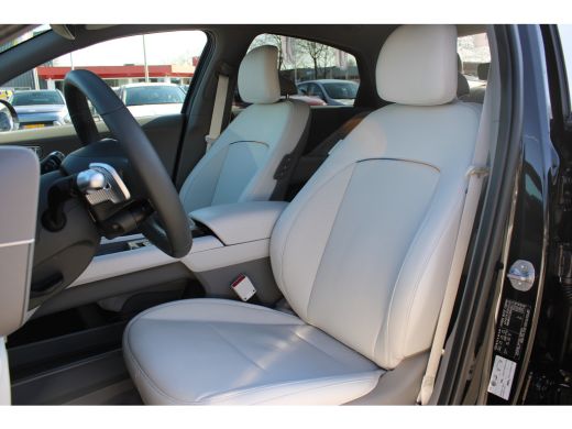Hyundai IONIQ 6 Lounge AWD 77 kWh | 1500KG trekgewicht | V2L | Elektrische stoelverstelling met geheugenfunctie |... ActivLease financial lease