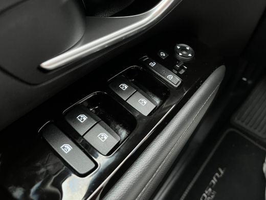 Hyundai Tucson 1.6 T-GDI 265pk PHEV Premium 4WD (299,- p/m Demo Deal!) | Leder | Carplay | Climate | Keyless | N... ActivLease financial lease