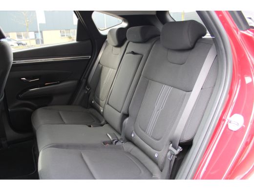 Hyundai Tucson 1.6 T-GDI PHEV Comfort Smart 4WD | Achteruitrijcamera | Hill hold functie | Metaalkleur ActivLease financial lease