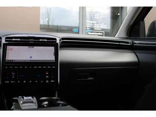 Hyundai Tucson 1.6 T-GDI PHEV Comfort Smart 4WD | Achteruitrijcamera | Hill hold functie | Metaalkleur ActivLease financial lease