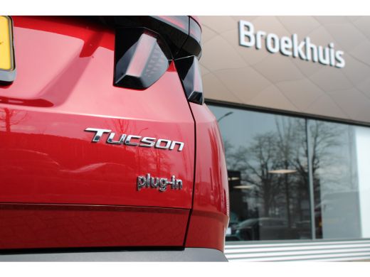 Hyundai Tucson 1.6 T-GDI PHEV Comfort Smart 4WD | Achteruitrijcamera | Hill hold functie | Metaalkleur ActivLease financial lease