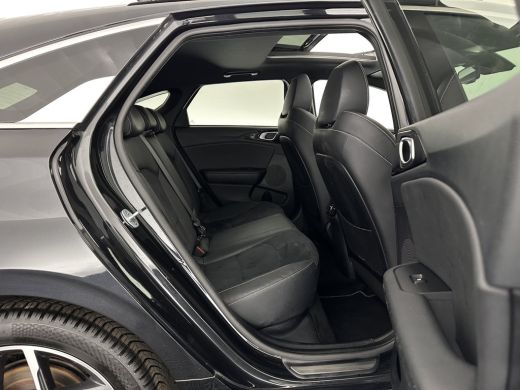 Kia ProCeed 1.0 T-GDI GT-Line (INCL-BTW) *PANO | LEATHER-ALCANTARA  | FULL-LED | SPORTSEATS | NAVI-FULLMAP | ... ActivLease financial lease