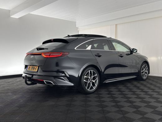 Kia ProCeed 1.0 T-GDI GT-Line (INCL-BTW) *PANO | LEATHER-ALCANTARA  | FULL-LED | SPORTSEATS | NAVI-FULLMAP | ... ActivLease financial lease