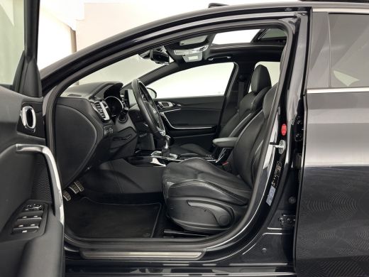 Kia ProCeed 1.0 T-GDI GT-Line (INCL-BTW) *PANO | LEATHER-ALCANTARA  | FULL-LED | SPORTSEATS | NAVI-FULLMAP | ... ActivLease financial lease