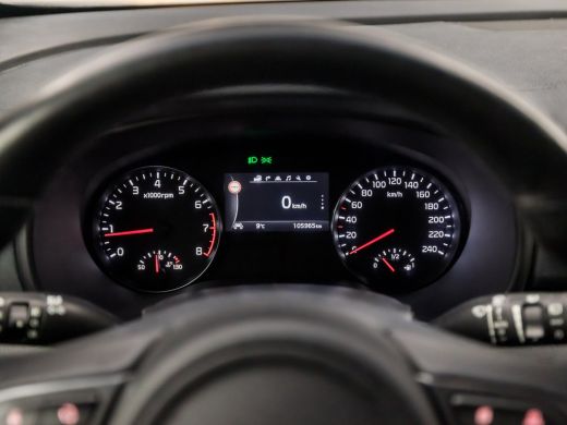 Kia Sportage 1.6 GDI DynamicLine (APPLE CARPLAY, NAVIGATIE, LEDER, STUUR/STOELVERWARMING, GETINT GLAS, SPORTST... ActivLease financial lease