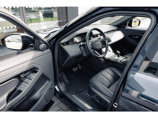 Land Rover Range Rover Evoque P300e AWD R-Dynamic S | Cold Climate | 20 Inch | Dodehoek Assistent | El. achterklep | Keyless Entry ActivLease financial lease