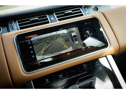 Land Rover Range Rover P400e Fifty | Rear Seat Entertainment | 22 Inch | SVO Bespoke Paint | Massage | Full Options ActivLease financial lease