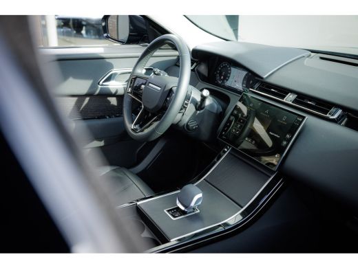 Land Rover Range Rover Velar P400e S | Pano | 20 Inch | Black Pack | Cold Climate Pack | Leder ActivLease financial lease