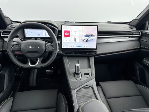 Lynk & Co 01 More | 20" | Panoramadak | Infinity Audio | 360 Camera | Adaptieve cruise | BLIS | Stoel/stuurver... ActivLease financial lease