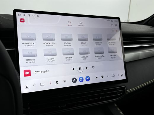 Lynk & Co 01 More | 20" | Panoramadak | Infinity Audio | 360 Camera | Adaptieve cruise | BLIS | Stoel/stuurver... ActivLease financial lease