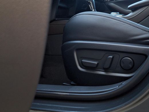 Mazda CX-30 2.5 e-SkyActiv-G M Hybrid Takumi | Automaat | Stoelgeheugen | Draadloze Apple carplay en Android ... ActivLease financial lease