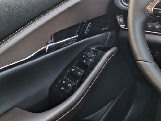 Mazda CX-30 2.5 e-SkyActiv-G M Hybrid Takumi | Automaat | Stoelgeheugen | Draadloze Apple carplay en Android ... ActivLease financial lease