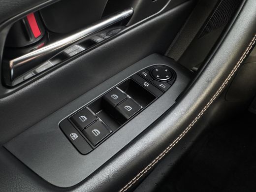 Mazda CX-60 2.5 e-SkyActiv PHEV Homura Business Edition | Stoelverwarming/verkoeling | Adaptive cruisecontrol... ActivLease financial lease