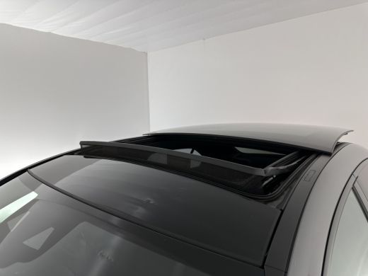 Mercedes-Benz A-Klasse 250 e Business Solution AMG Limited (Plug-in) (INCL-BTW) *PANO | LEATHER-MICROFIBRE | FULL-LED | ... ActivLease financial lease