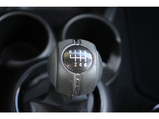 Mini One 1.5 ONE SALT | NL-AUTO! | CRUISE | AIRCO | DEALER OH! | LMV | BLUETOOTH ActivLease financial lease