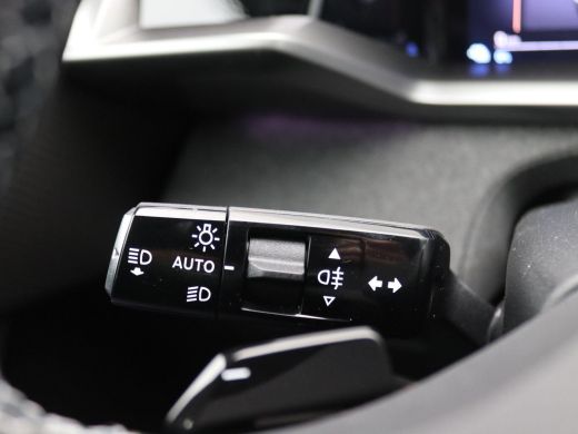 Opel Grandland 1.6 Turbo Plug-in-Hybrid Ultimate 195PK Aut. Trekhaak, 360gr. Camera, Keyless, Matrix-LED Verlich... ActivLease financial lease