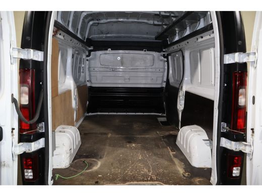 Opel Vivaro 1.6 CDTI L2 H2 Airco Navigatie Trekhaak Imperiaal ActivLease financial lease