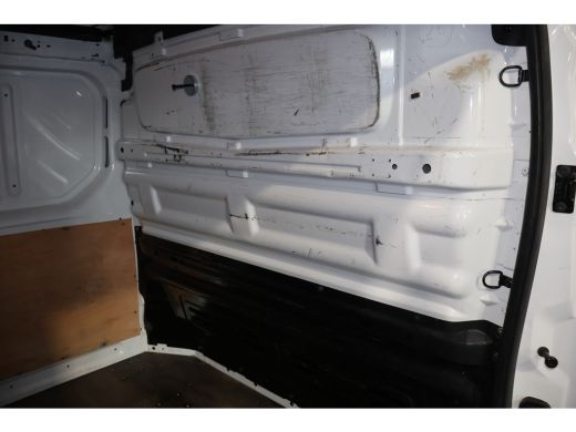 Opel Vivaro 1.6 CDTI L2 H2 Airco Navigatie Trekhaak Imperiaal ActivLease financial lease