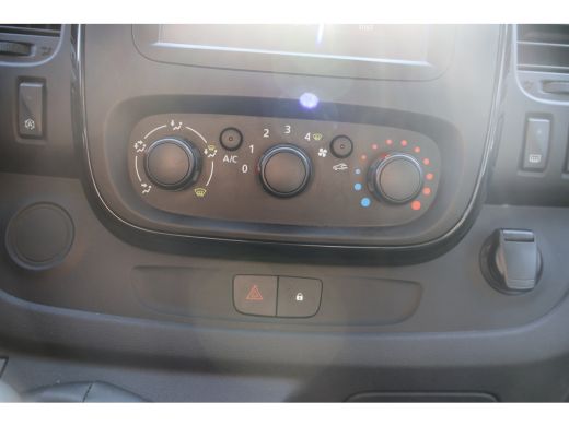 Opel Vivaro 1.6 CDTI L2 H2 Airco Navigatie Trekhaak Imperiaal ActivLease financial lease