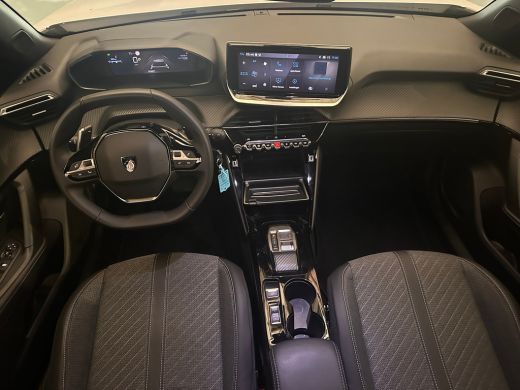 Peugeot 2008 1.2 Hybrid 136 Allure PDC | Digitaal Dashboard | Carplay | Climate Control | 17" Lichtmetaal | Ai... ActivLease financial lease