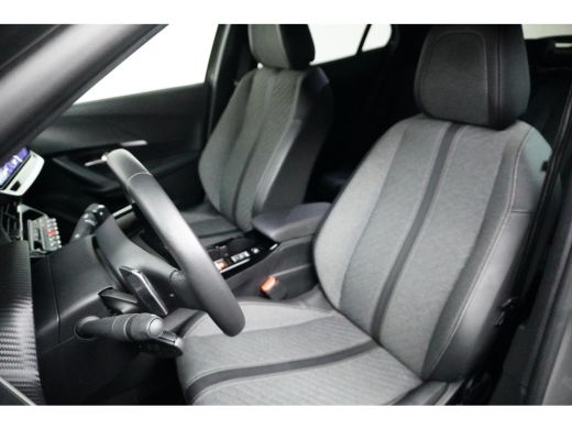 Peugeot 2008 1.2 Turbo 130-PK EAT8 Allure | VERWACHT | Cruise Control | Camera | Navigatie | Carplay | Climate... ActivLease financial lease