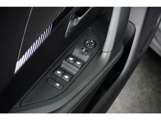 Peugeot 2008 1.2 Turbo 130-PK EAT8 Allure | VERWACHT | Cruise Control | Camera | Navigatie | Carplay | Climate... ActivLease financial lease