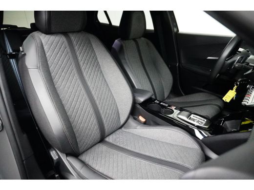 Peugeot 2008 1.2 Turbo 130-PK EAT8 Allure | VERWACHT | Cruise Control | Camera | Navigatie | Carplay | Climate... ActivLease financial lease