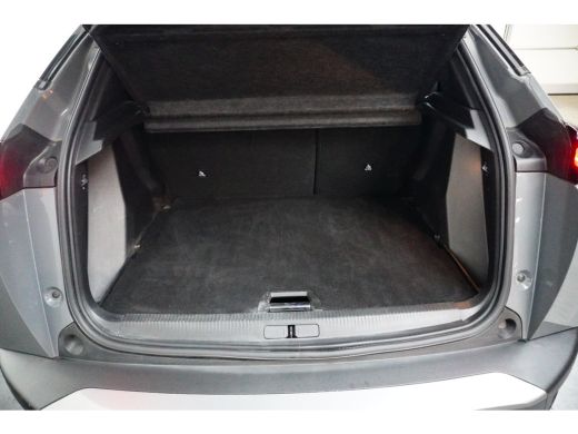 Peugeot 2008 1.2 Turbo 130-PK EAT8 Allure | VERWACHT | Cruise Control | Camera | Navigatie | Carplay | Climate... ActivLease financial lease